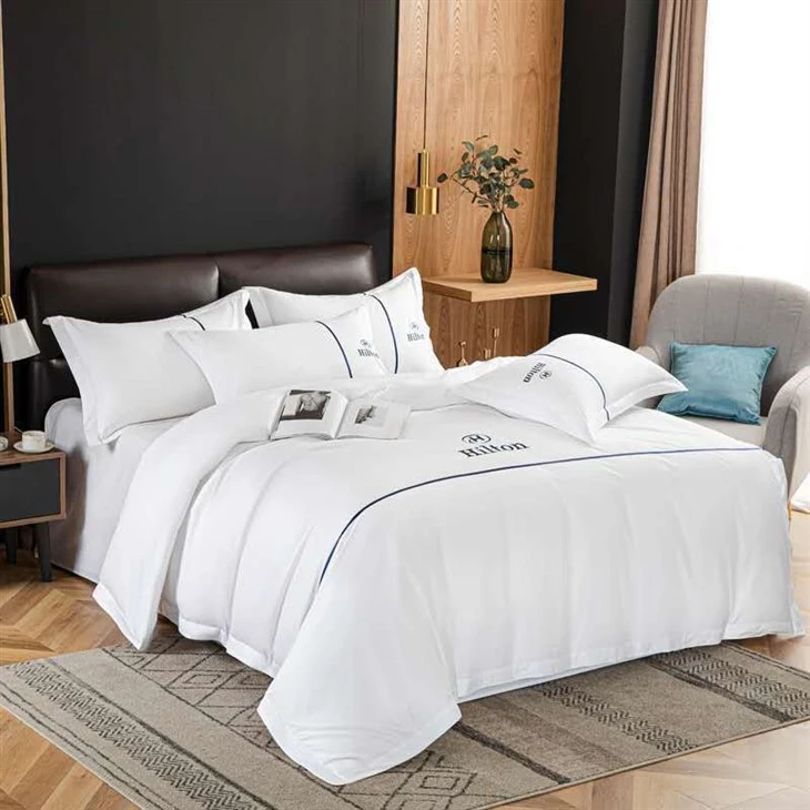luxury hotel bedding